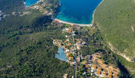 Земля за 191 700 евро в Херцег-Нови, Черногория