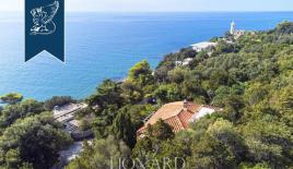 Вилла за 1 700 000 евро в Сан-Феличе-Чирчео, Италия