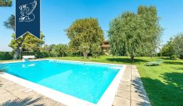 Вилла за 2 300 000 евро в Риме, Италия