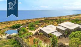 Вилла на о-ве Пантеллерия, Италия (цена по запросу)