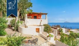 Вилла за 3 900 000 евро в Мессине, Италия