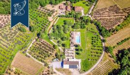 Ферма в Ареццо, Италия (цена по запросу)