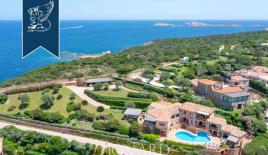 Вилла в Порто Черво, Италия (цена по запросу)