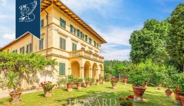 Ферма за 2 000 000 евро в Ареццо, Италия