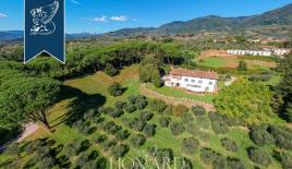 Вилла за 2 900 000 евро в Капаннори, Италия