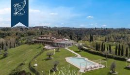 Ферма за 3 100 000 евро в Понтедере, Италия