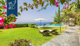 Вилла в Дзоальи, Италия (цена по запросу)