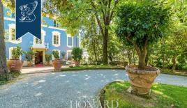 Отель, гостиница за 2 600 000 евро в Лукке, Италия