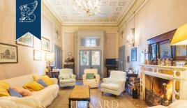 Вилла за 2 800 000 евро в Ливорно, Италия