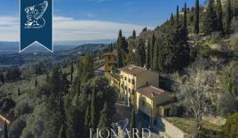 Вилла за 2 490 000 евро во Флоренции, Италия