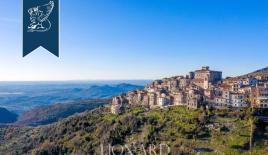 Замок за 2 500 000 евро в Риме, Италия