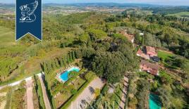 Вилла за 1 190 000 евро в Сан-Джиминьяно, Италия