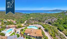 Вилла за 6 500 000 евро в Порто Черво, Италия