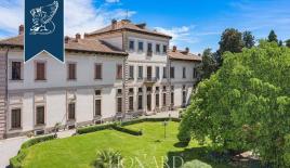 Вилла в Милане, Италия (цена по запросу)