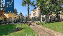 Вилла за 2 900 000 евро в Брешии, Италия