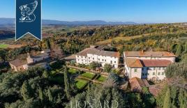 Ферма в Ареццо, Италия (цена по запросу)