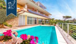 Вилла в Риме, Италия (цена по запросу)