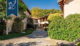 Отель, гостиница за 4 400 000 евро в Лекко, Италия