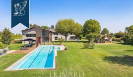 Вилла за 2 800 000 евро в Равенне, Италия