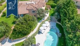 Вилла в Порто Черво, Италия (цена по запросу)