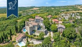 Замок за 7 500 000 евро в Пьеве-Санто-Стефано, Италия