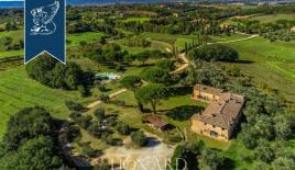 Ферма за 2 350 000 евро в Сиене, Италия