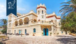 Вилла за 5 800 000 евро в Лечче, Италия