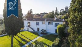 Вилла во Флоренции, Италия (цена по запросу)