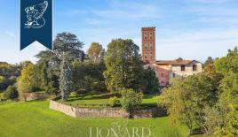 Замок в Варесе, Италия (цена по запросу)