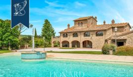 Вилла в Лучиньяно, Италия (цена по запросу)