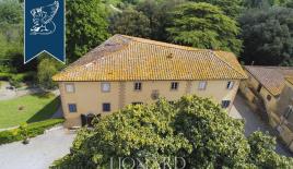 Вилла за 1 980 000 евро в Креспине, Италия