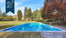 Вилла в Милане, Италия (цена по запросу)