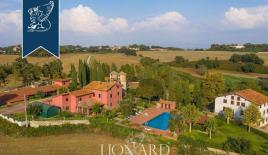 Вилла за 8 000 000 евро в Риме, Италия