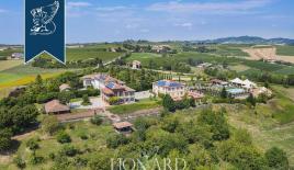 Дом за 6 900 000 евро в Алессандрии, Италия