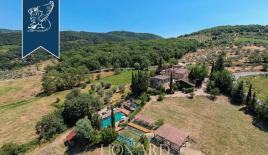 Ферма за 4 800 000 евро в Греве-ин-Кьянти, Италия