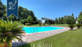 Вилла за 3 100 000 евро в Мантуе, Италия