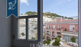 Апартаменты за 3 000 000 евро на Капри, Италия