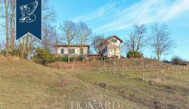 Ферма за 1 100 000 евро в Алессандрии, Италия