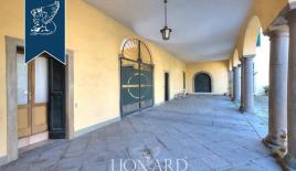 Вилла в Брешии, Италия (цена по запросу)