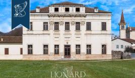 Вилла за 3 500 000 евро в Виченце, Италия