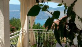 Дом за 280 000 евро в Херцег-Нови, Черногория