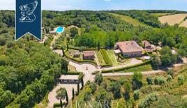 Вилла за 3 000 000 евро в Палае, Италия