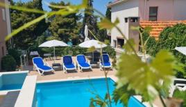 Отель, гостиница за 1 050 000 евро на Чиово, Хорватия