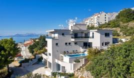 Отель, гостиница за 2 400 000 евро в Хорватии