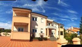 Отель, гостиница за 1 455 000 евро в Хорватии