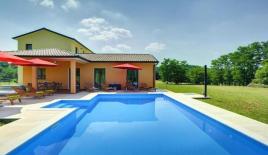 Вилла за 726 000 евро в Тиняне, Хорватия