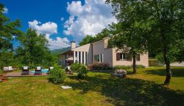 Вилла за 630 000 евро в Бузете, Хорватия