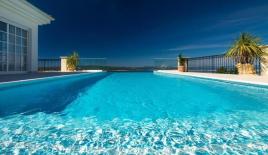 Вилла за 2 980 000 евро в Цриквенице, Хорватия