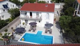 Вилла за 768 000 евро в Нови-Винодольски, Хорватия