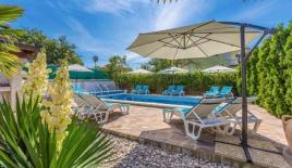 Отель, гостиница за 1 550 000 евро в Малинска-Дубашнице, Хорватия